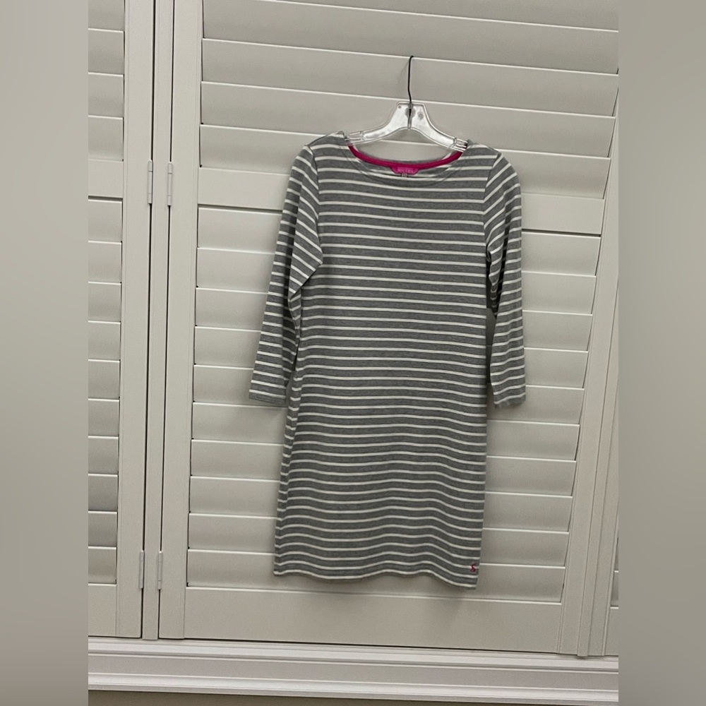 Joules size 6 cotton gray and white striped
